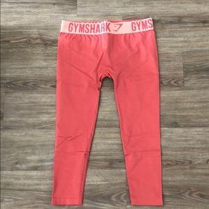 Women’s gymshark crop leggings